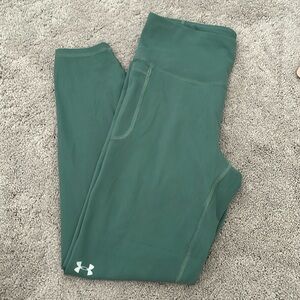 Sage green under armour cropped leggings